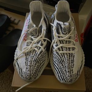 Yezzy 350 v2 Zebra